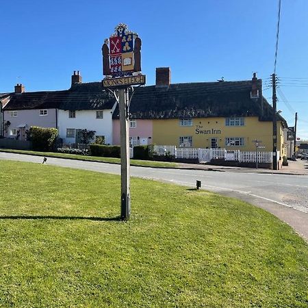 The Swan Inn Monks Eleigh Exterior foto